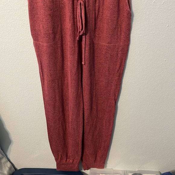 5/$25 | LOFT Heathered Pajama Romper - Picture 3 of 8